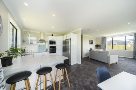 Photo of property in 6 George Street, Bulls, 4818