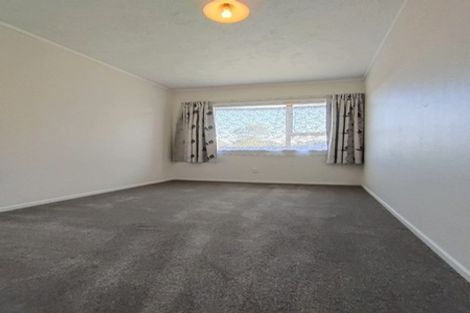 Photo of property in 2/14 Aberfeldy Avenue, Highland Park, Auckland, 2010