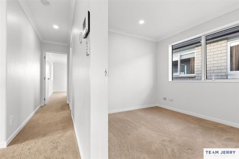 Photo of property in 3 Knockanara Drive, Flat Bush, Auckland, 2019