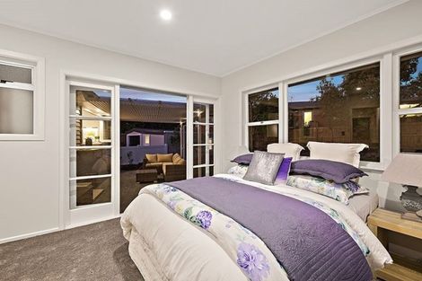 Photo of property in 7 Karamu Street, Te Atatu Peninsula, Auckland, 0610