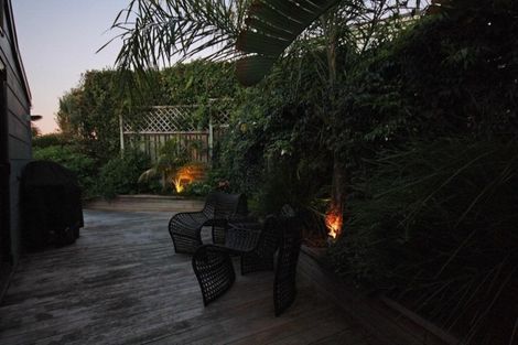 Photo of property in 130 Tirohanga Drive, Whangamata, 3620