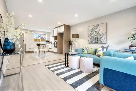 Photo of property in 4/5 Grange Road, Papatoetoe, Auckland, 2025