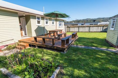 Photo of property in 3 Castlerea Street, Wainuiomata, Lower Hutt, 5014