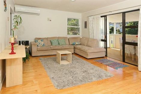 Photo of property in 60 Glendene Avenue, Glendene, Auckland, 0602