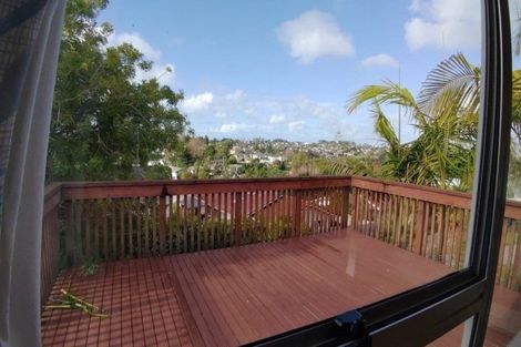 Photo of property in 10 Aralia Road, Sunnynook, Auckland, 0620