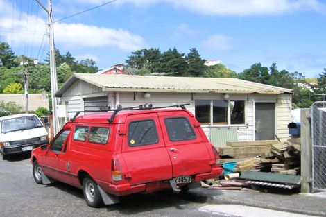 Photo of property in 1 Columbia Way, Kingston, Wellington, 6021