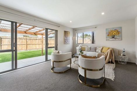 Photo of property in 35 Arion Road, Takanini, 2112