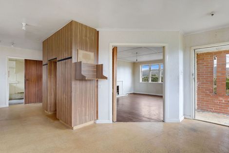 Photo of property in 2 Chew Place, Ranui, Porirua, 5024