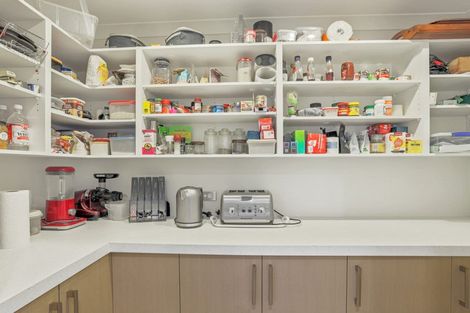 Photo of property in 24 Reka Street, Parklands, Christchurch, 8083