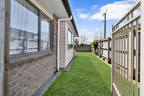 Photo of property in Trackside Villas, 53/91 Mako Mako Road, Levin, 5510