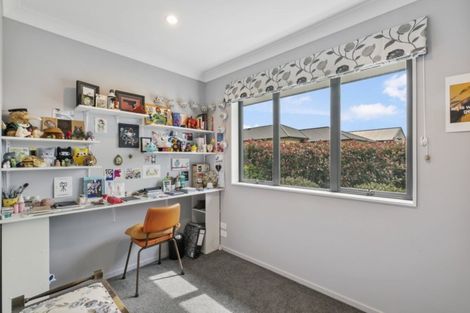 Photo of property in 3 Margaret Place, Waiuku, 2123