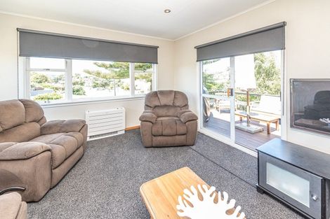 Photo of property in 24 Burns Street, Tawhero, Whanganui, 4501