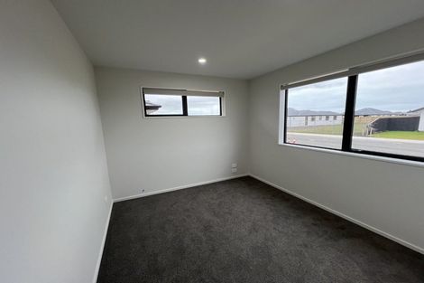 Photo of property in 35 Cousins Street, Woodend, 7691