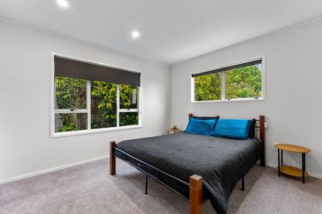 Photo of property in 1/14 Sunward Rise, Glenfield, Auckland, 0629
