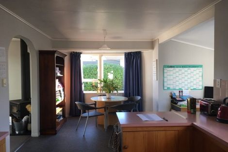 Photo of property in 10 Weathers Place, Taradale, Napier, 4112