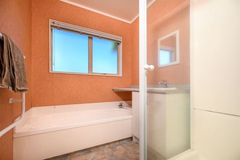 Photo of property in 217b Parkhurst Road, Parakai, 0830