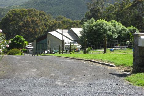 Photo of property in 548 Ponga Road, Opaheke, Papakura, 2584