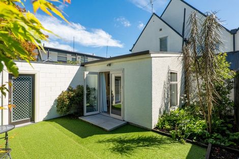 Photo of property in 1/122 Office Road, Merivale, Christchurch, 8014
