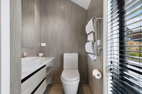 Photo of property in 6 Mckenzies Shute, Jacks Point, Queenstown, 9371