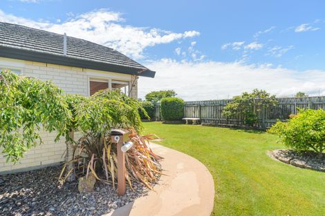 Photo of property in 9 Foxtail Fern, Kelvin Grove, Palmerston North, 4414