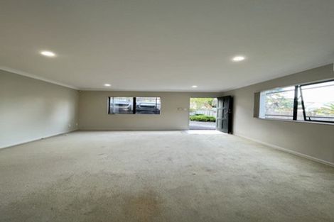 Photo of property in 30 Killybegs Drive, Pinehill, Auckland, 0632