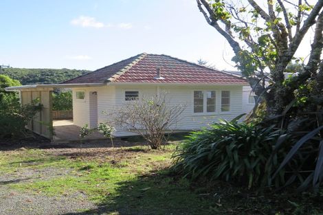 Photo of property in 106 Valley Road, Paraparaumu, 5032