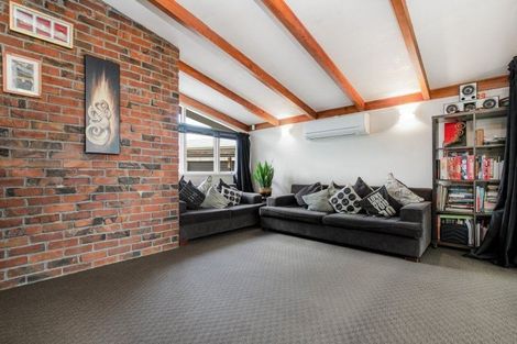 Photo of property in 42 Mckean Avenue, Manurewa, Auckland, 2102