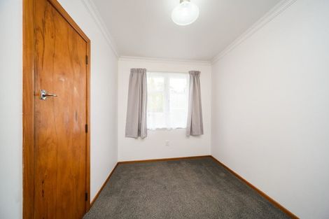 Photo of property in 32 Parkland Crescent, Terrace End, Palmerston North, 4410