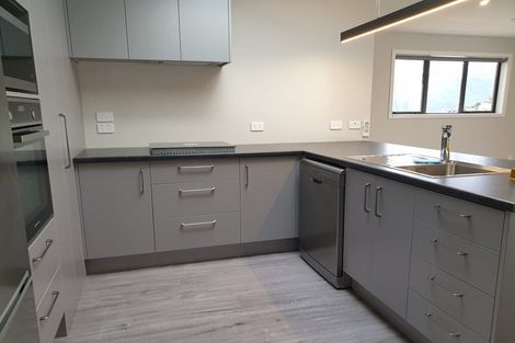 Photo of property in 11 Holborn Drive, Stokes Valley, Lower Hutt, 5019