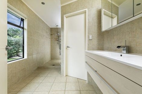 Photo of property in 1439 Old North Road, Helensville, 0875