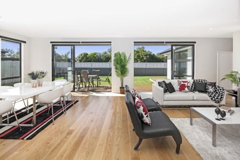 Photo of property in 5 Bargrove Close, Halswell, Christchurch, 8025