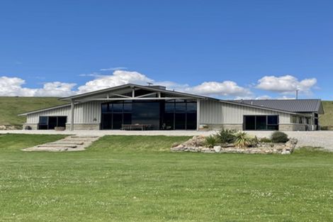 Photo of property in 211 Mcarthur Road, Springvale, Alexandra, 9391