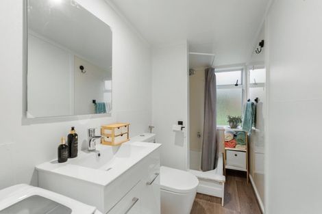 Photo of property in 38 Bradshaw Street, South Dunedin, Dunedin, 9012