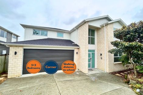 Photo of property in 21f Stamford Crescent, Flat Bush, Auckland, 2019