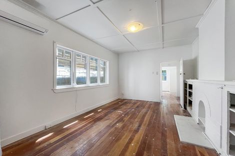 Photo of property in 4/2 Railway Street, Newmarket, Auckland, 1023