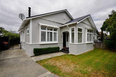 Photo of property in 37 Miro Street, Takaro, Palmerston North, 4410