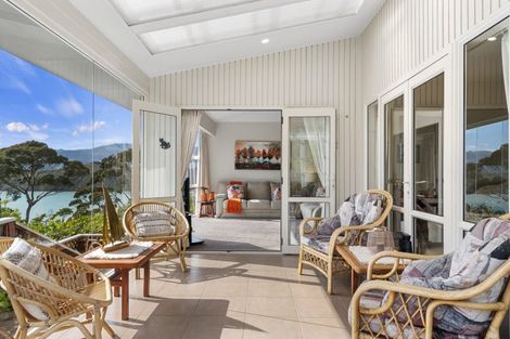 Photo of property in 143 Main Road, Allandale, Lyttelton, 8971