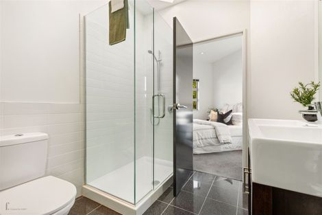 Photo of property in 7 Rangi Avenue, Schnapper Rock, Auckland, 0632