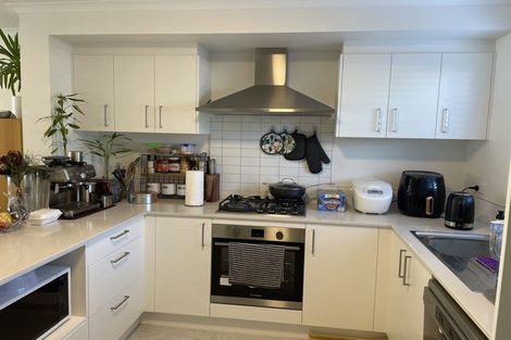 Photo of property in 65 Manarini Road, Westgate, Auckland, 0614