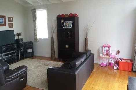 Photo of property in 46 Duggan Avenue, Mangere, Auckland, 2022