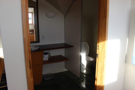 Photo of property in 19 Milne Terrace, Island Bay, Wellington, 6023