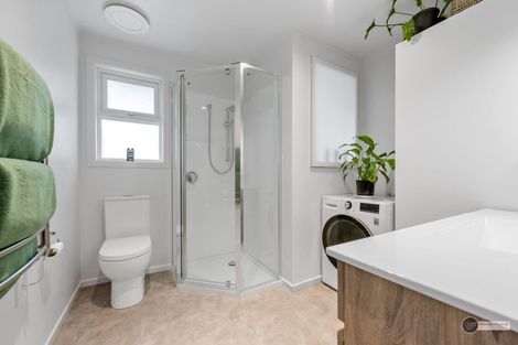 Photo of property in 5 Christchurch Crescent, Kelson, Lower Hutt, 5010