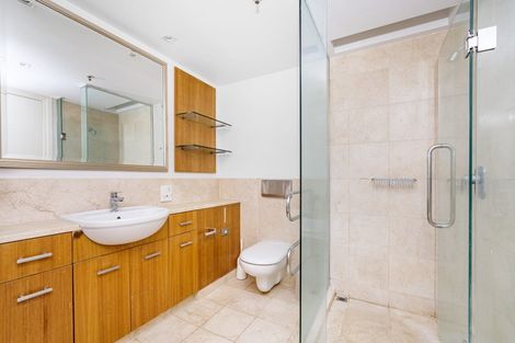 Photo of property in The Metropolis Apartments, 810/1 Courthouse Lane, Auckland Central, Auckland, 1010