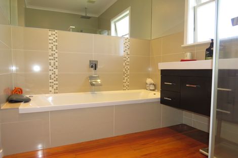 Photo of property in 261 Te Tomo Street, Te Awamutu, 3800