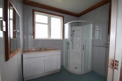 Photo of property in 47 Broadway, Stratford, 4332