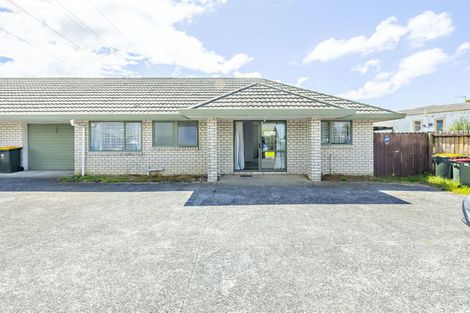 Photo of property in 1/11 Solveig Place, Randwick Park, Auckland, 2105