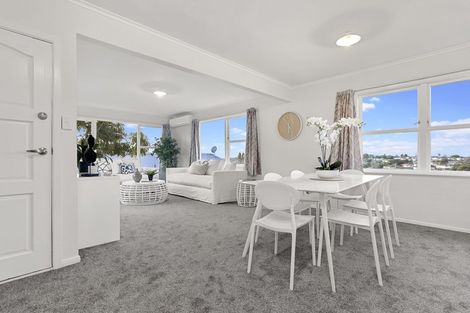 Photo of property in 217 Glengarry Road, Glen Eden, Auckland, 0602