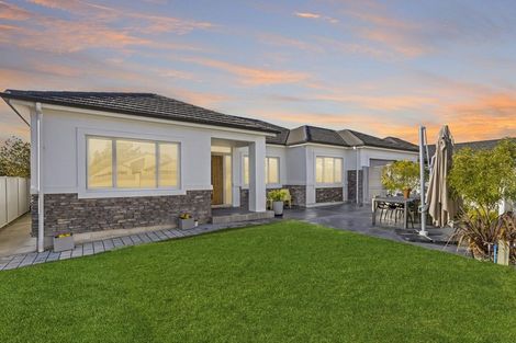 Photo of property in 43 Fairview Place, Havelock North, 4130