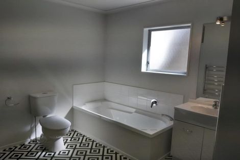 Photo of property in 7d Marjory Close, Broadmeadows, Wellington, 6035