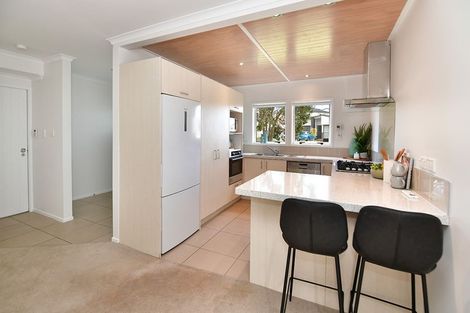 Photo of property in 121 Parkview Drive, Gulf Harbour, Whangaparaoa, 0930